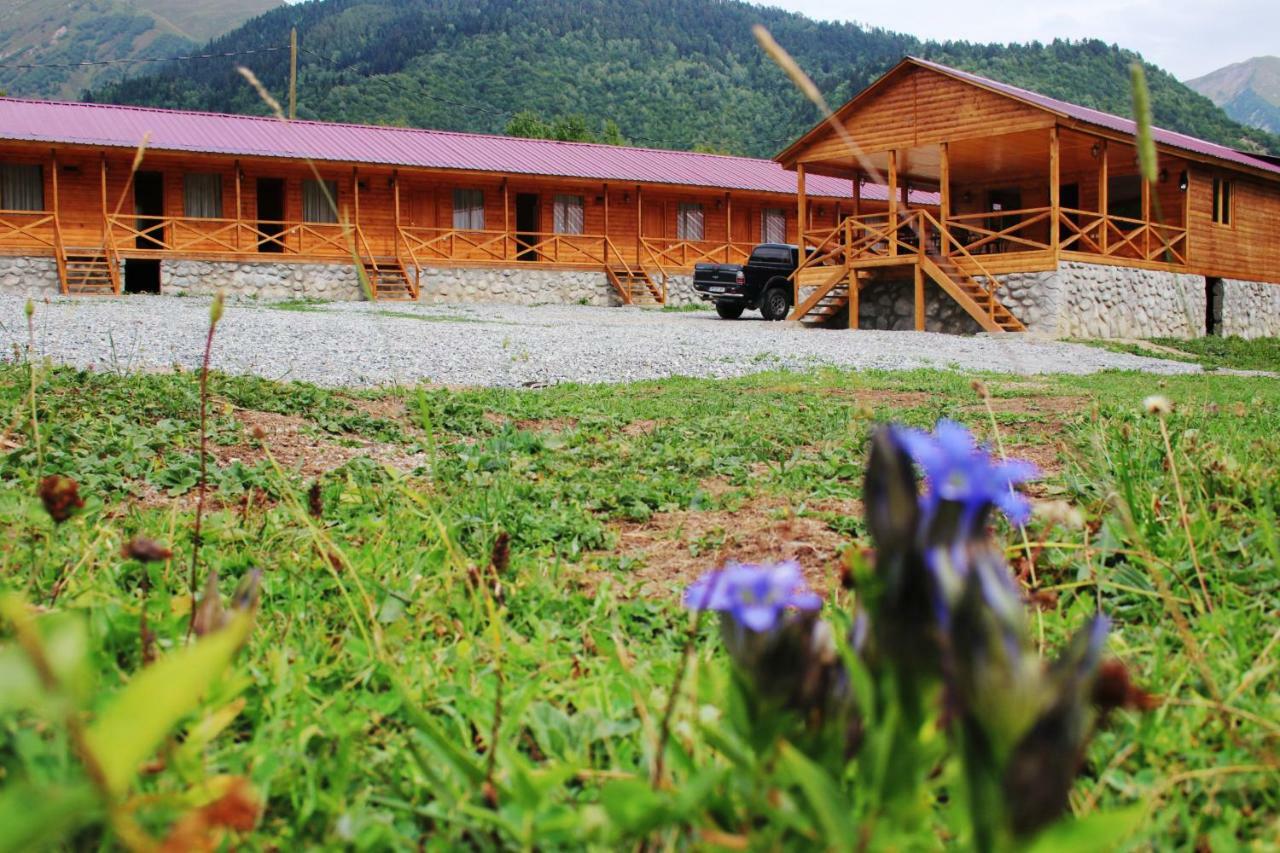 Hotel Ushba Hill Mestia Exterior foto